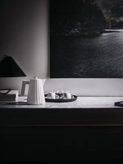 Alessi Plissé Electric Kettle 1 L, White -Kitchencia Shop 0009 MDL06 1 Amb2 A4 3500pxl