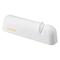 Fiskars Functional Form Roll-Sharp, White