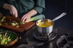 Fiskars All Steel Sauce Pan, 1,5 L -Kitchencia Shop FI Fiskars All Steel Sauce pan 15L Environment 01