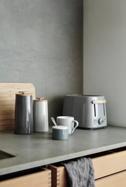 Stelton Emma Storage Jar, Large, Dark Grey -Kitchencia Shop LS x 222 1 Emma toaster x 223 1 x 224 1 storrage jar grey portrait 2