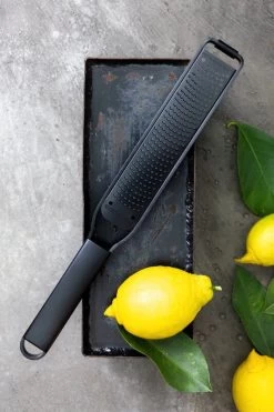 Microplane Black Sheep Series Zester Grater -Kitchencia Shop Microplane Black Sheep 43020 Zester Lemon