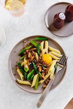 Normann Copenhagen Junto Salt Shaker -Kitchencia Shop Ruoka3 kevat20 suvik 1