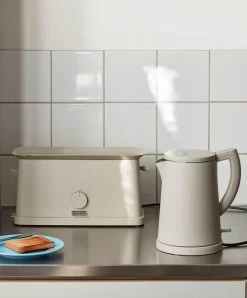 HAY Sowden Kettle, Grey -Kitchencia Shop Sowden Toaster EU grey Sowden Kettle EU grey 1