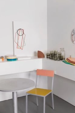 Valerie_objects Trivets, 4 Pcs, Lacquered Steel, Multi Colour -Kitchencia Shop VO 22 showroom combinaties 10