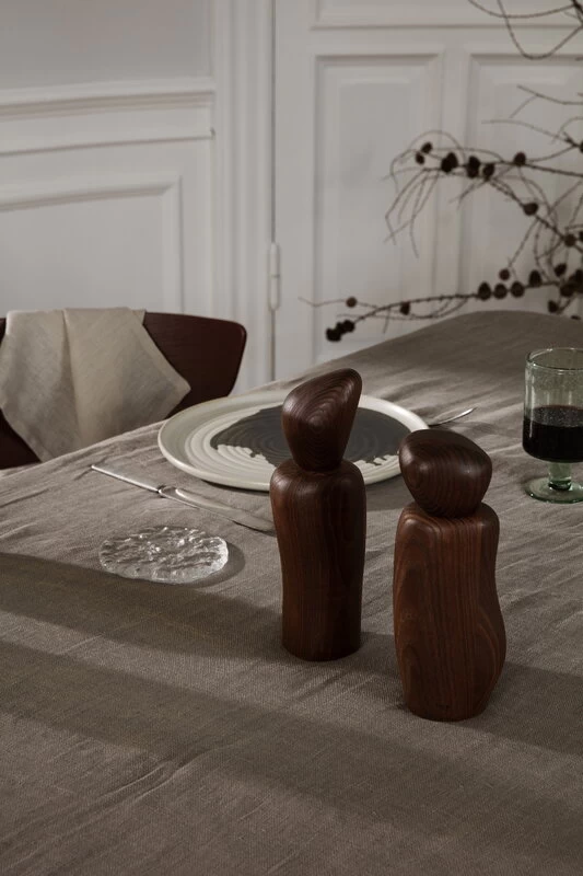 Ferm LIVING Cairn Grinder, Dark Brown 7 Ferm LIVING Cairn Grinder, Dark Brown - Image 5